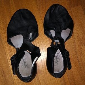Size 9 black pedinis-dance shoes